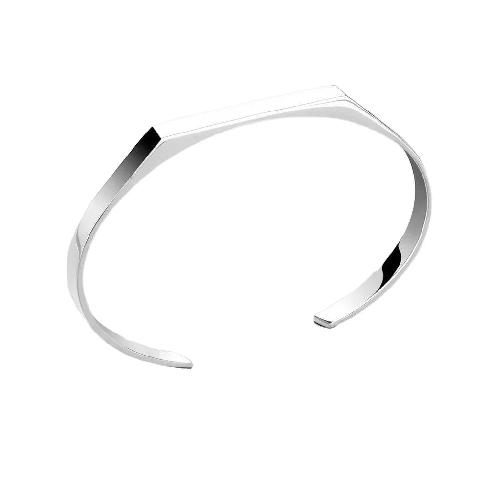 Pulseira Elegante de Aço Inoxidável, Ajustável, Folheada a Ouro 18K PVD, À Prova d'Água e Durável, Moda em Braceletes
