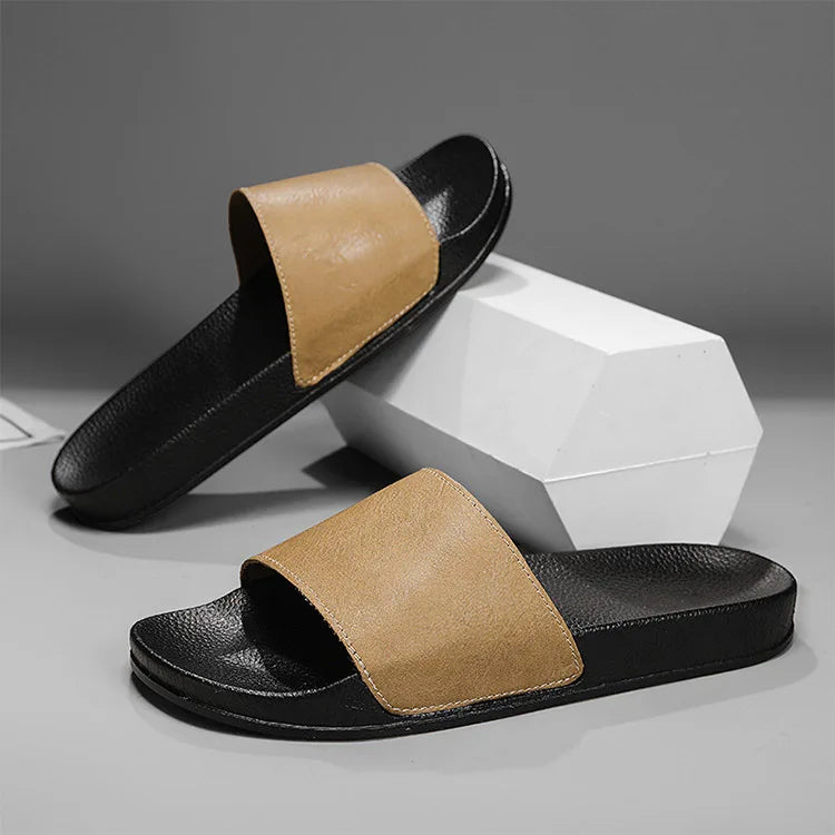 Chinelo de couro de designer