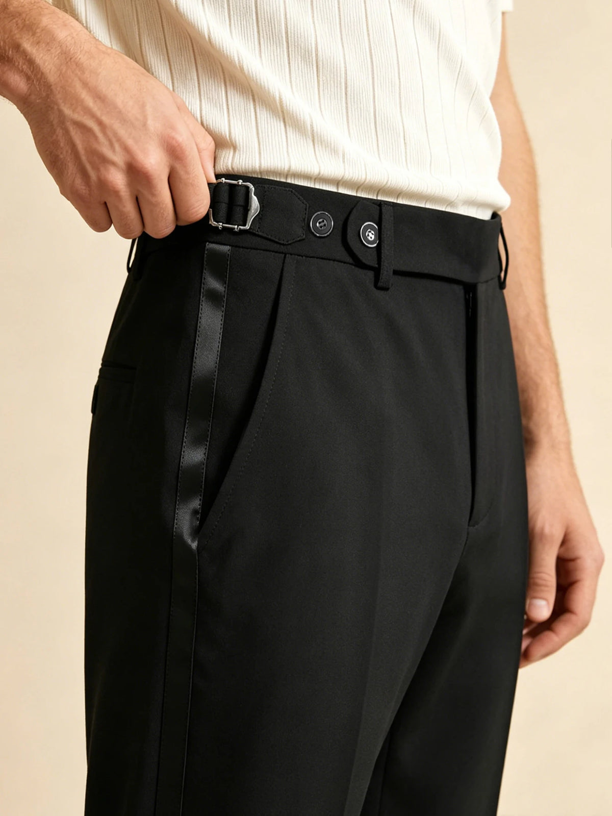 Calça Social Elegante Napolitana de Cor Sólida com Fecho Lateral de Botão Paris Buckle