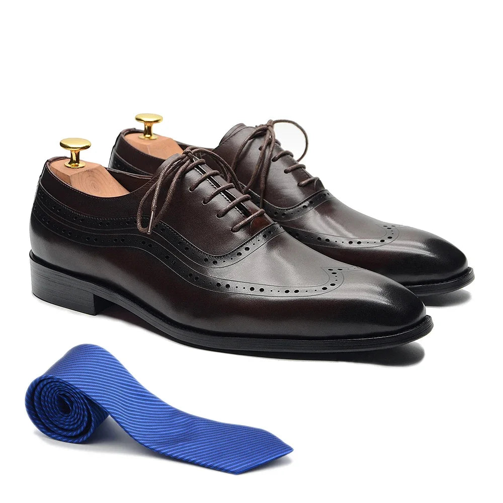 Sapatos de couro genuíno brogue marrom escuro
