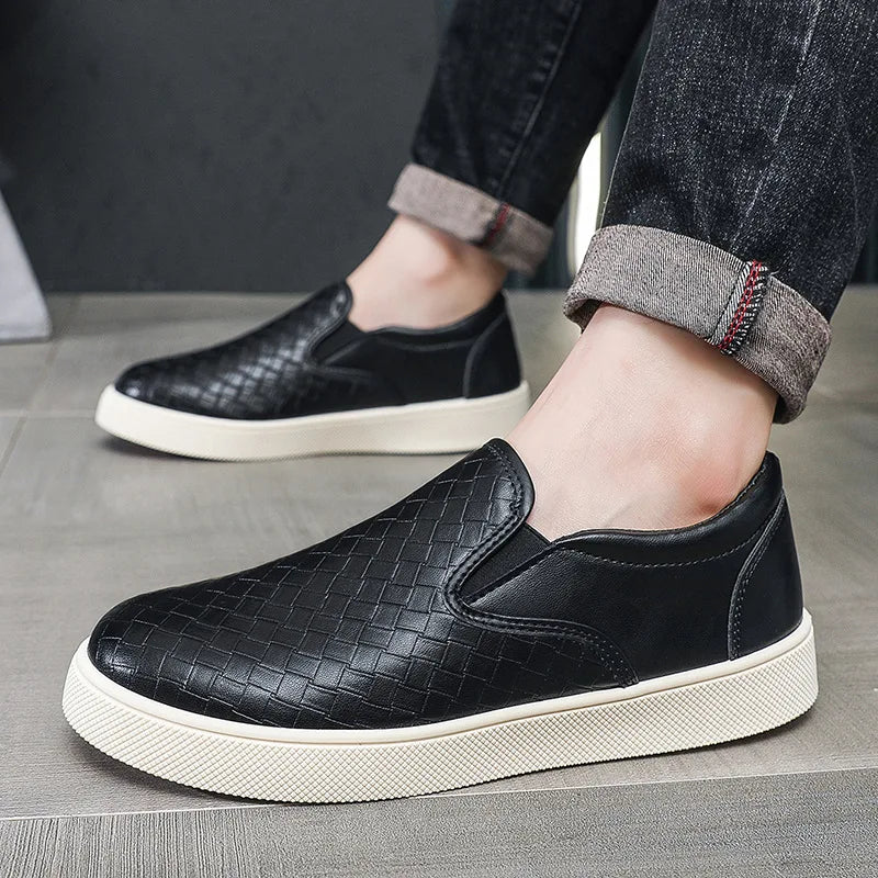Sapatos de Couro Confortáveis e Planos