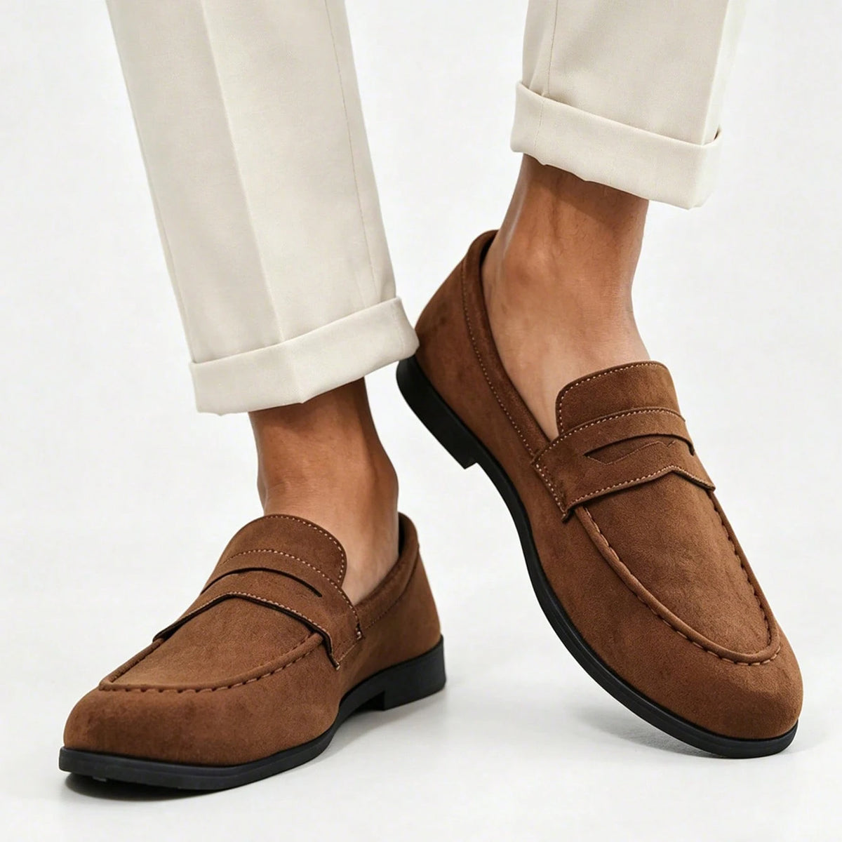 Sapatos Clássicos de Camurça Slip-On Loafers
