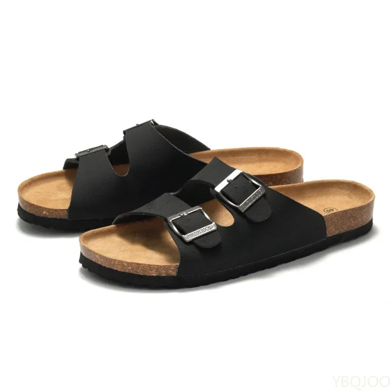 Chinelo de couro com fivela