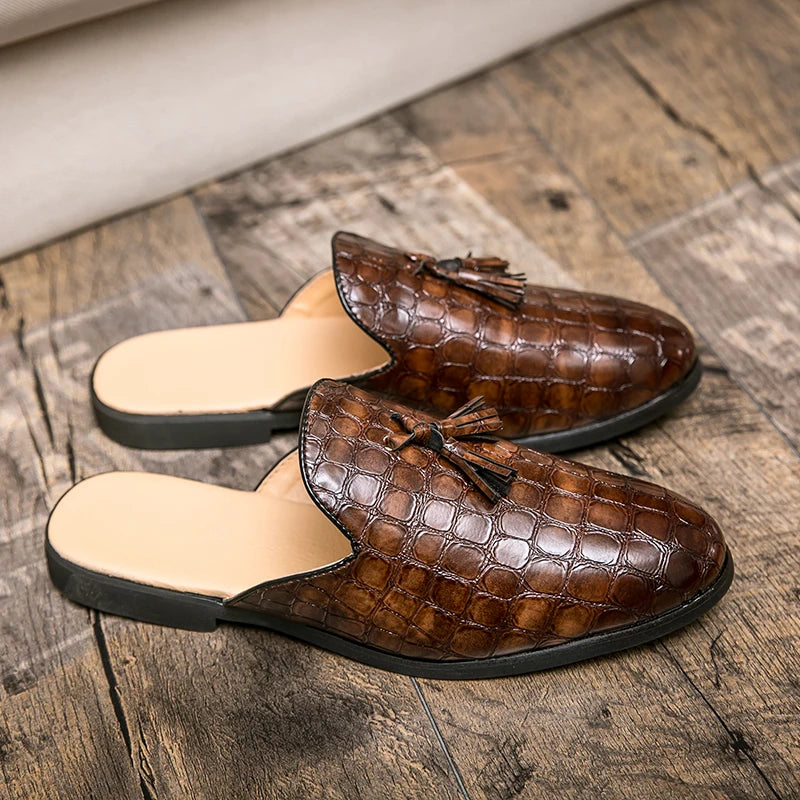 Chinelos Casuais de Couro Estilo Mocassins