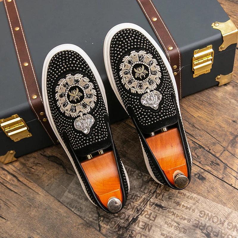 Mocassins Casuais macios estilo punk