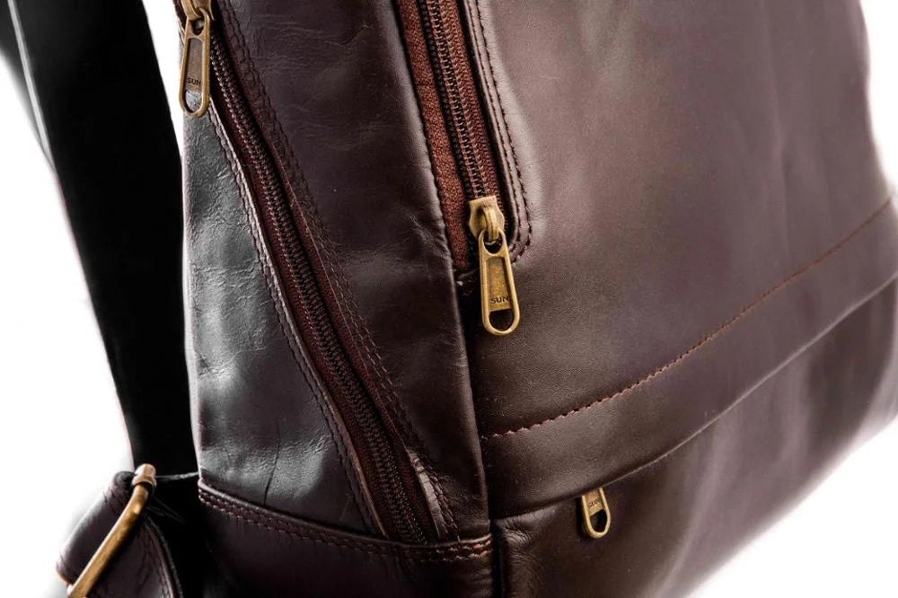 Mochila Retrô Vintage de Couro Genuíno, Feita à Mão